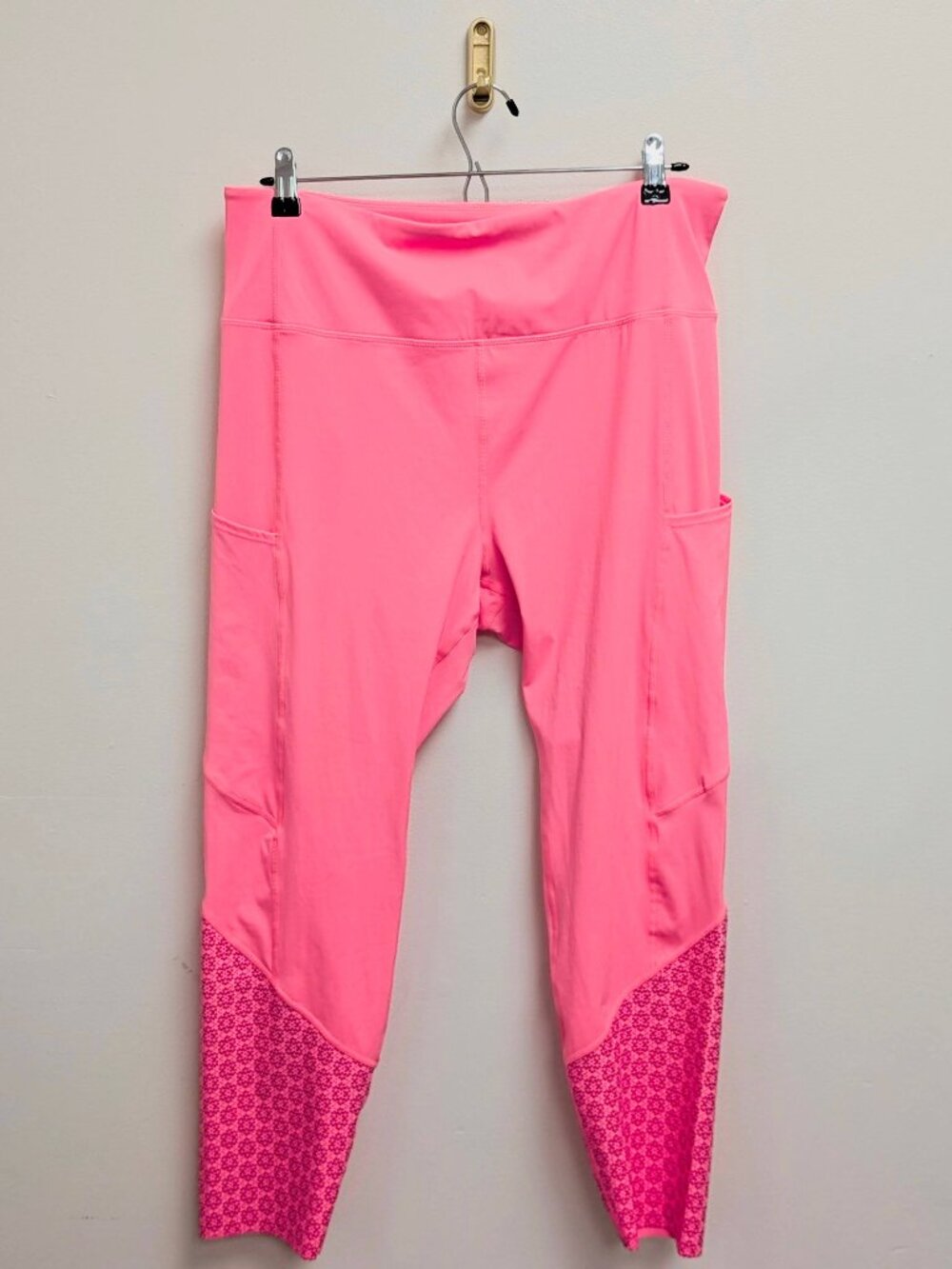 Zyia Active Bright Leggings